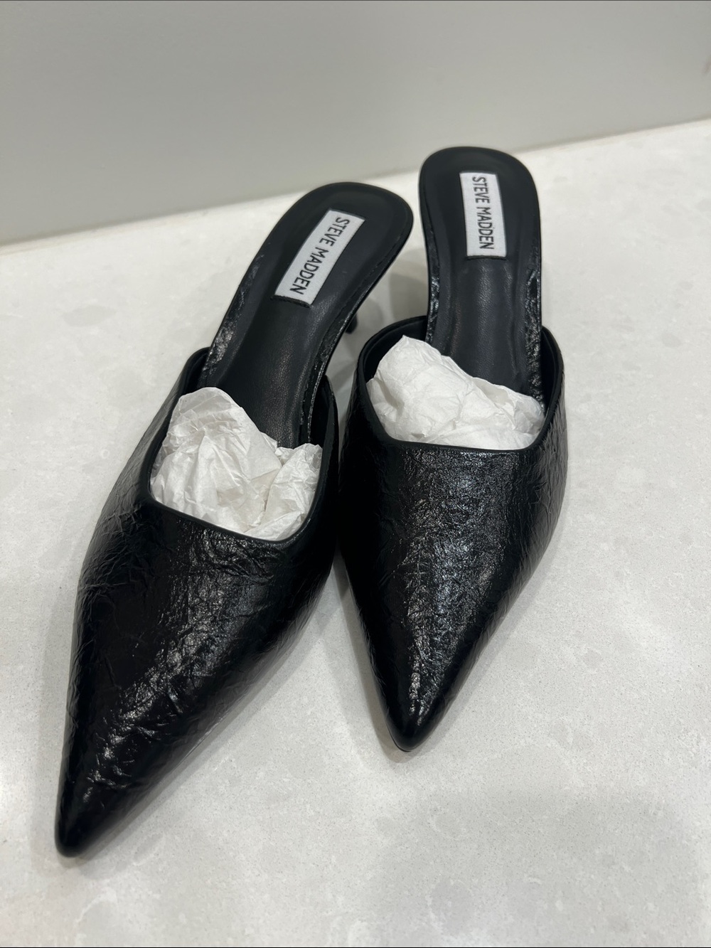 Steve Madden Black Pointed Leather Mule Slides
